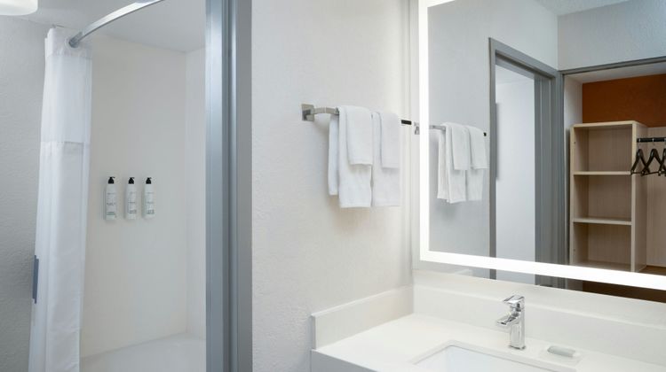 City Express Orlando International Drive Room