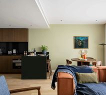 COVE-Landmark Pinnacle Room