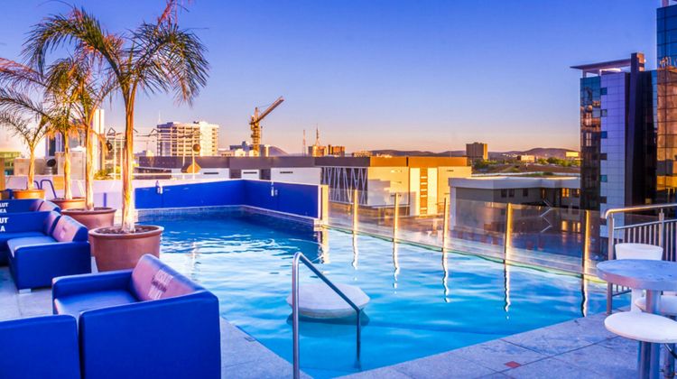 Protea Hotel Gaborone Masa Square Pool