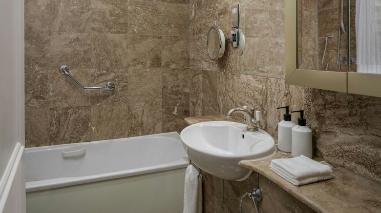 <b>Grand Residences by Marriott - Mayfair Room</b>. Images powered by <a href="https://www.leonardoworldwide.com/" title="Leonardo Worldwide" target="_blank">Leonardo</a>.