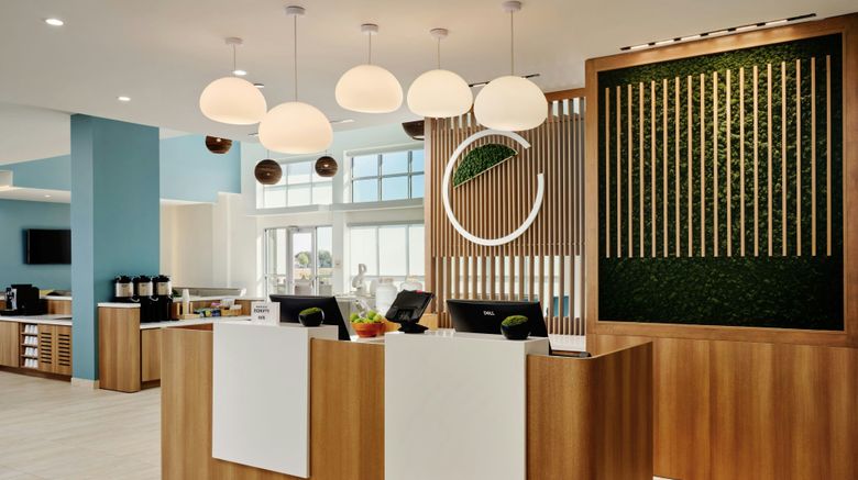 <b>Element Pooler Savannah Airport Lobby</b>. Images powered by <a href="https://www.leonardoworldwide.com/" title="Leonardo Worldwide" target="_blank">Leonardo</a>.