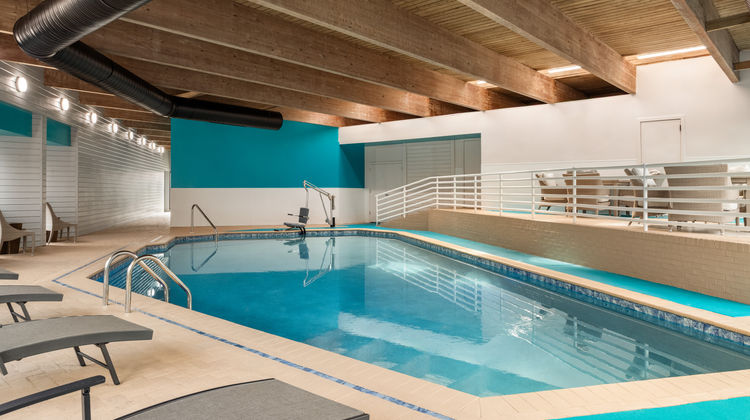 Holiday Inn Virginia Beach-Norfolk Hotel Pool