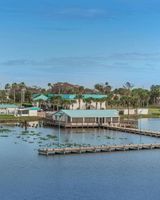 Lakeshore Resort & Marina