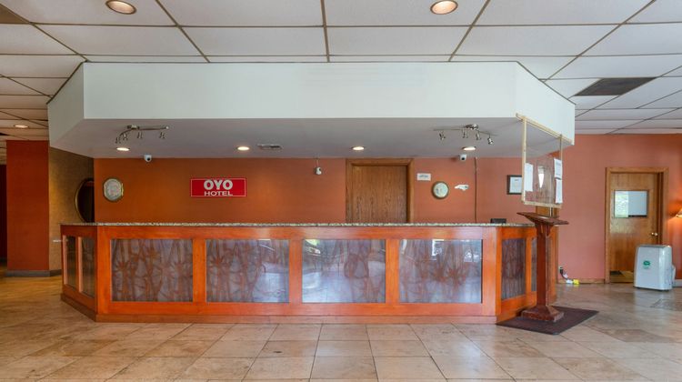 Hotel O Henderson Lobby