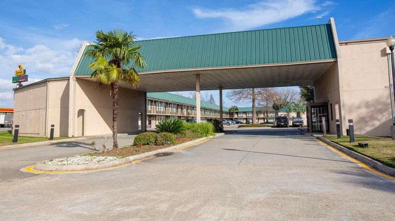 <b>OYO Hotel Port Allen LA I-10 West Exterior</b>. Images powered by <a href="https://www.leonardoworldwide.com/" title="Leonardo Worldwide" target="_blank">Leonardo</a>.