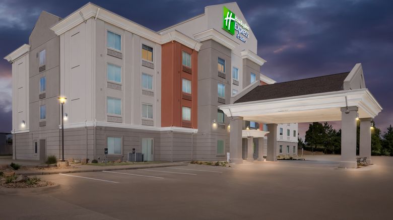 <b>Holiday Inn Express & Suites Morrilton Exterior</b>. Images powered by <a href="https://www.leonardoworldwide.com/" title="Leonardo Worldwide" target="_blank">Leonardo</a>.