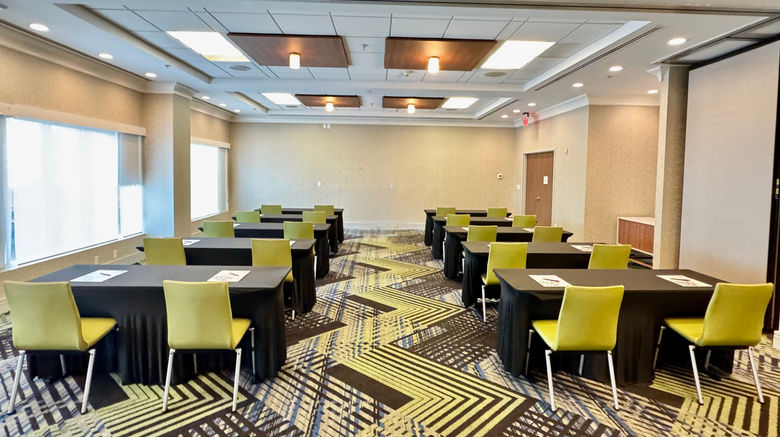 <b>Holiday Inn Express Mobile-Saraland Meeting</b>. Images powered by <a href="https://www.leonardoworldwide.com/" title="Leonardo Worldwide" target="_blank">Leonardo</a>.