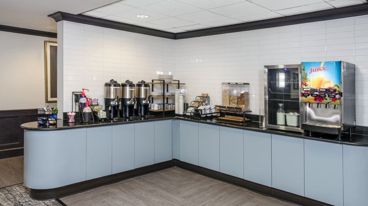 Staybridge Suites Williamsville Buffalo Restaurant