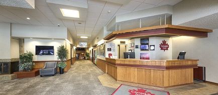 Canad Inns Windsor Park Lobby