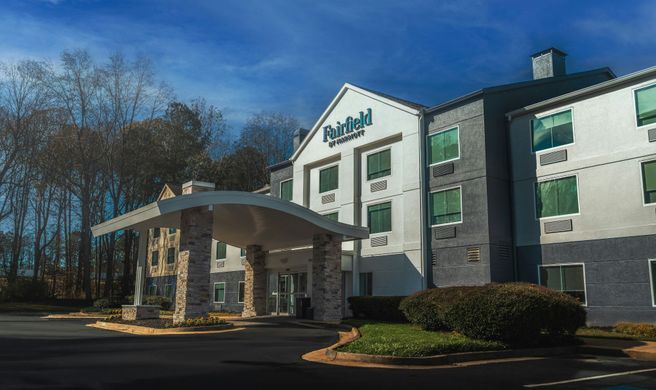Fairfield Inn & Suites Atlanta Kennesaw Exterior