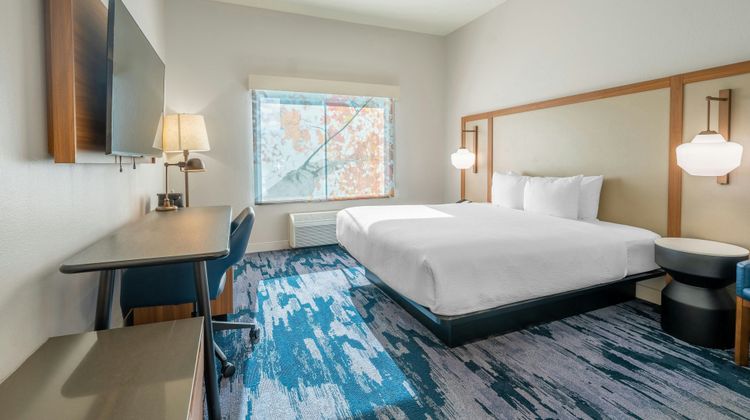 Fairfield Inn & Suites Atlanta Kennesaw Room