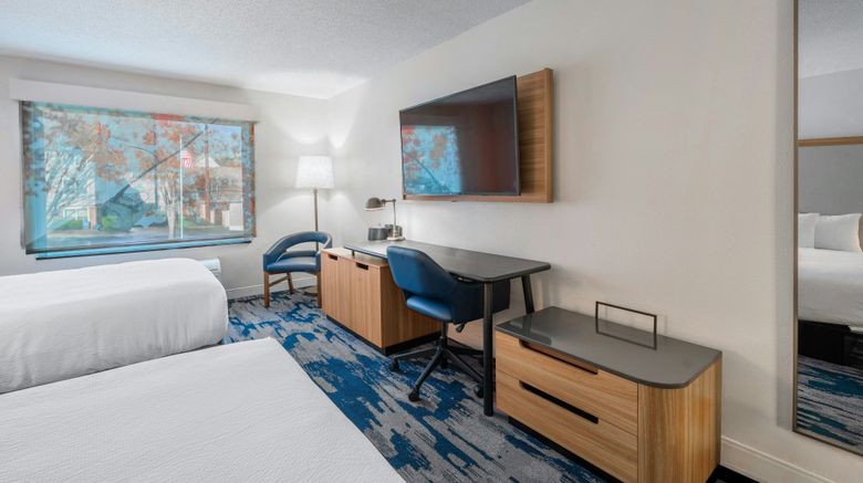 <b>Fairfield Inn & Suites Atlanta Kennesaw Room</b>. Images powered by <a href="https://www.leonardoworldwide.com/" title="Leonardo Worldwide" target="_blank">Leonardo</a>.