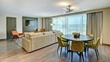 Marriott Tulsa Hotel Southern Hills Suite