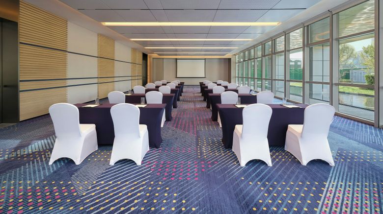<b>Aloft Shanghai Hongqiao Meeting</b>. Images powered by <a href="https://www.leonardoworldwide.com/" title="Leonardo Worldwide" target="_blank">Leonardo</a>.