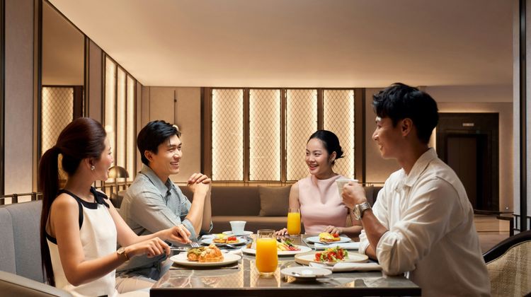Sheraton Saigon Grand Opera Hotel Restaurant