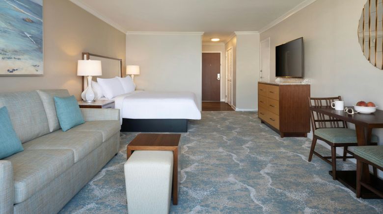 <b>Marriott's Maui Ocean Club Suite</b>. Images powered by <a href="https://www.leonardoworldwide.com/" title="Leonardo Worldwide" target="_blank">Leonardo</a>.