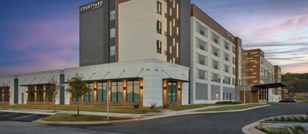 Courtyard Madison Exterior
