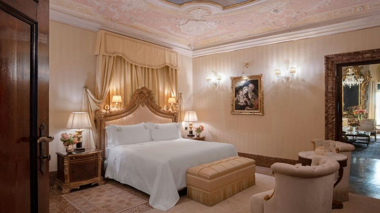 Danieli, A Four Seasons Hotel Room