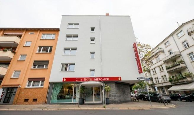 City Hotel Mercator Exterior