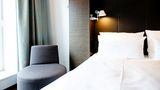 <b>Motel One Augustusplatz Room</b>. Images powered by <a href="https://www.leonardoworldwide.com/" title="Leonardo Worldwide" target="_blank">Leonardo</a>.