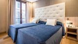 <b>Rialto Hotel Room</b>. Images powered by <a href="https://www.leonardoworldwide.com/" title="Leonardo Worldwide" target="_blank">Leonardo</a>.
