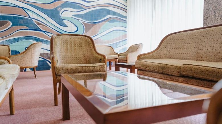 <b>Hotel Premium Porto Maia Lobby</b>. Images powered by <a href="https://www.leonardoworldwide.com/" title="Leonardo Worldwide" target="_blank">Leonardo</a>.
