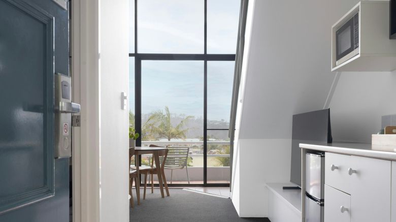 <b>Sea Spray Motel Suite</b>. Images powered by <a href="https://www.leonardoworldwide.com/" title="Leonardo Worldwide" target="_blank">Leonardo</a>.