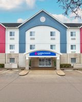 Candlewood Suites