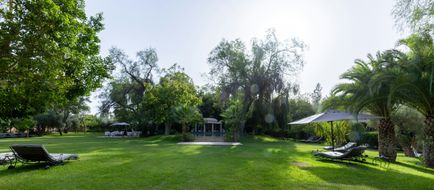 PL Place Boutique Hotel Exterior
