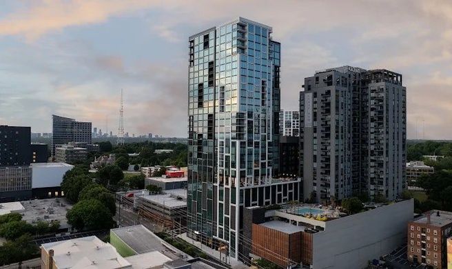 Emmi Midtown Exterior