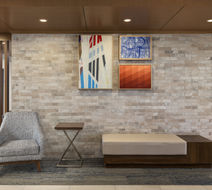 Holiday Inn Express Hotel & Suites Exterior