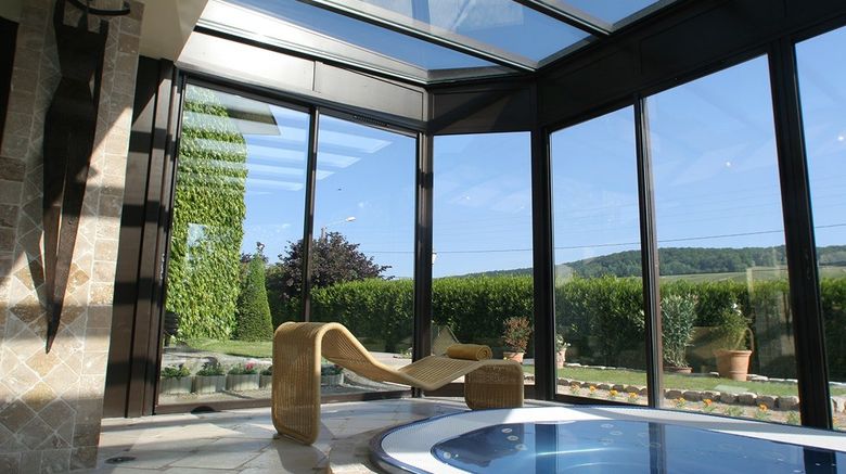 <b>Hostellerie la Briqueterie Pool</b>. Images powered by <a href="https://www.leonardoworldwide.com/" title="Leonardo Worldwide" target="_blank">Leonardo</a>.