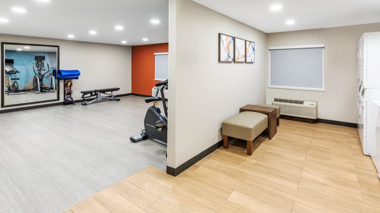 Candlewood Suites Topeka West Health Club