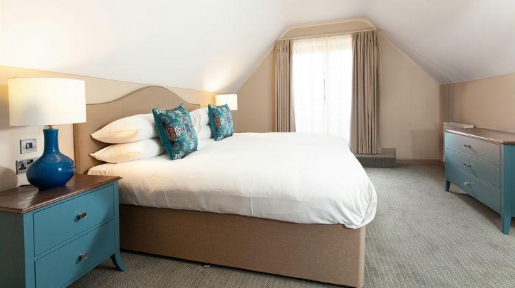 Foxhills Country Club Suite