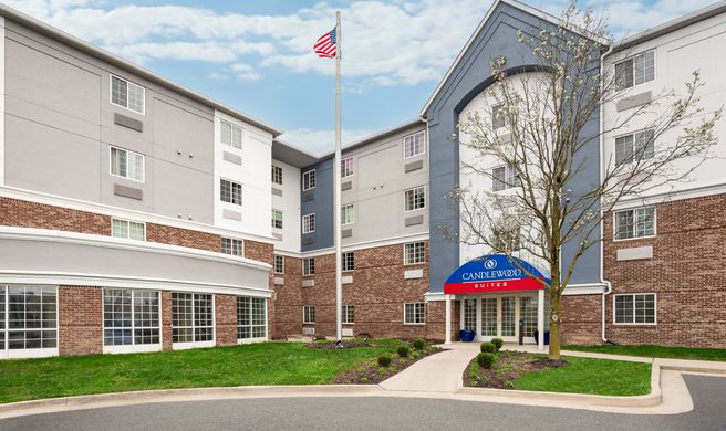 Candlewood Suites Indianapolis NE Exterior