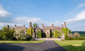 Llangoed Hall