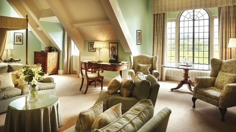 <b>Llangoed Hall Suite</b>. Images powered by <a href="https://www.leonardoworldwide.com/" title="Leonardo Worldwide" target="_blank">Leonardo</a>.