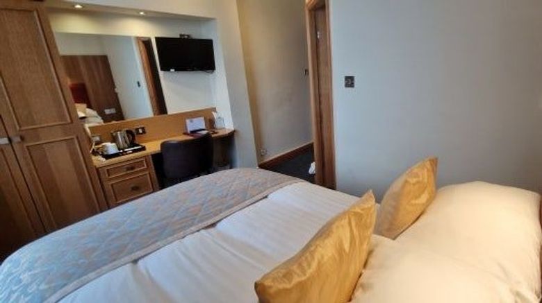 <b>Royal Hotel Liverpool Room</b>. Images powered by <a href="https://www.leonardoworldwide.com/" title="Leonardo Worldwide" target="_blank">Leonardo</a>.