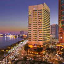 Renaissance Riverside Hotel Saigon