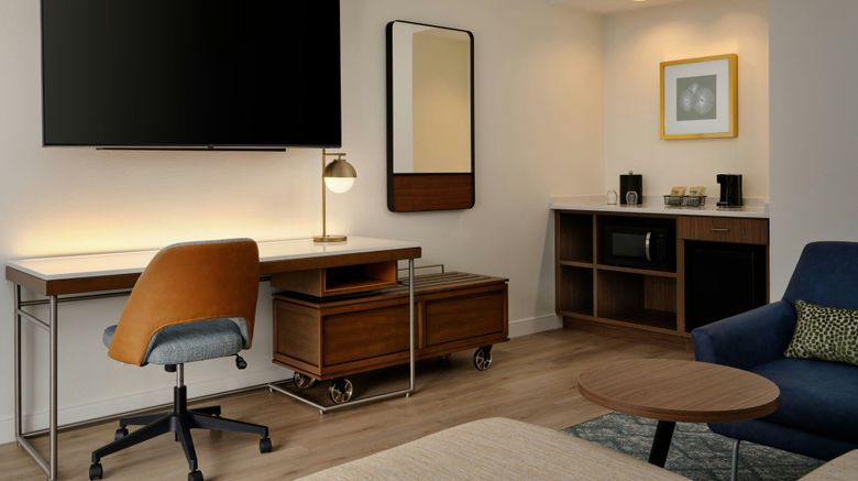 <b>Courtyard by Marriott Orlando Airport Suite</b>. Images powered by <a href="https://www.leonardoworldwide.com/" title="Leonardo Worldwide" target="_blank">Leonardo</a>.