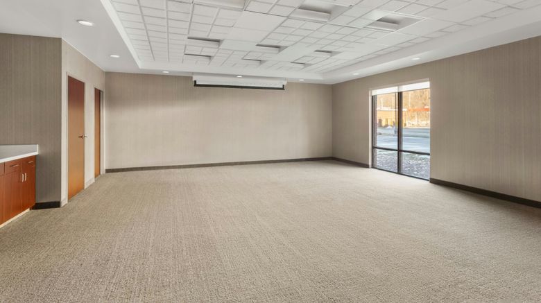 <b>SpringHill Suites by Marriott Morgantown Meeting</b>. Images powered by <a href="https://www.leonardoworldwide.com/" title="Leonardo Worldwide" target="_blank">Leonardo</a>.
