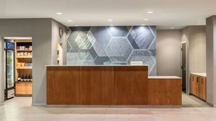 SpringHill Suites Fresno Lobby