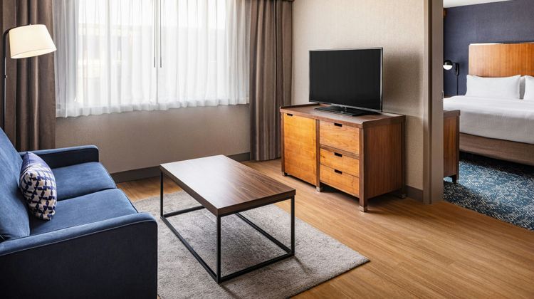 Four Points by Sheraton Halifax Suite