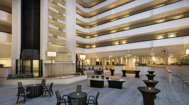 Sheraton West Des Moines Hotel Meeting