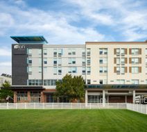 Aloft Richmond West Short Pump Exterior