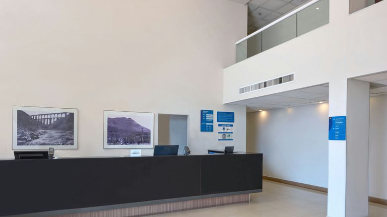 <b>City Express by Marriott Tepotzotlan Lobby</b>. Images powered by <a href="https://www.leonardoworldwide.com/" title="Leonardo Worldwide" target="_blank">Leonardo</a>.