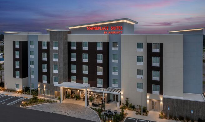 TownePlace Suites Lake City Exterior
