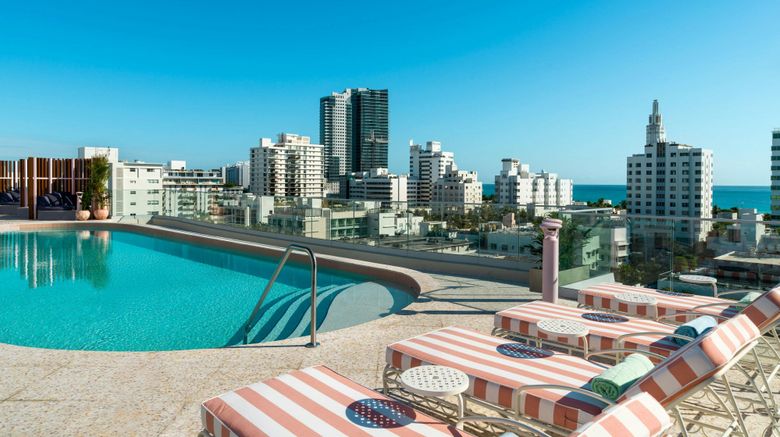 <b>Unframed Miami Beach Pool</b>. Images powered by <a href="https://www.leonardoworldwide.com/" title="Leonardo Worldwide" target="_blank">Leonardo</a>.