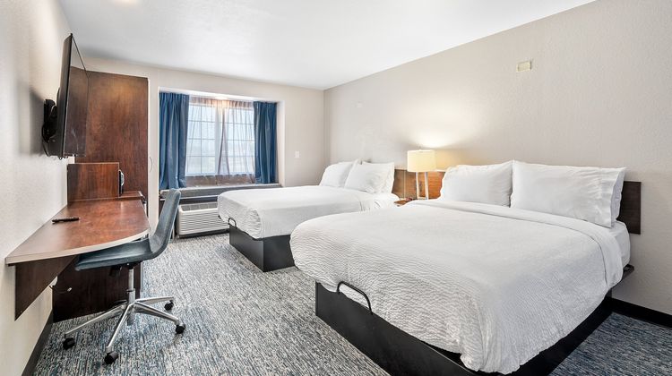Garner Hotel Gonzales Room