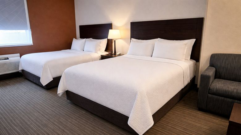 <b>Holiday Inn Express Hotel & Stes Winner Room</b>. Images powered by <a href="https://www.leonardoworldwide.com/" title="Leonardo Worldwide" target="_blank">Leonardo</a>.